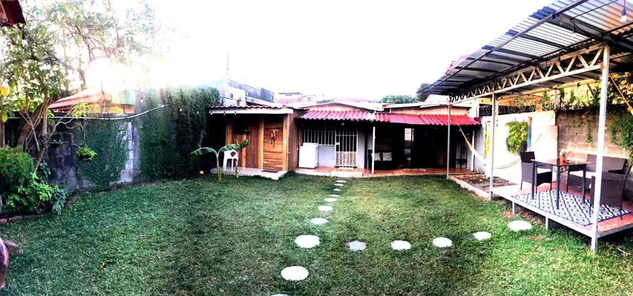 Airport Traveler'S Home Alajuela Exterior foto