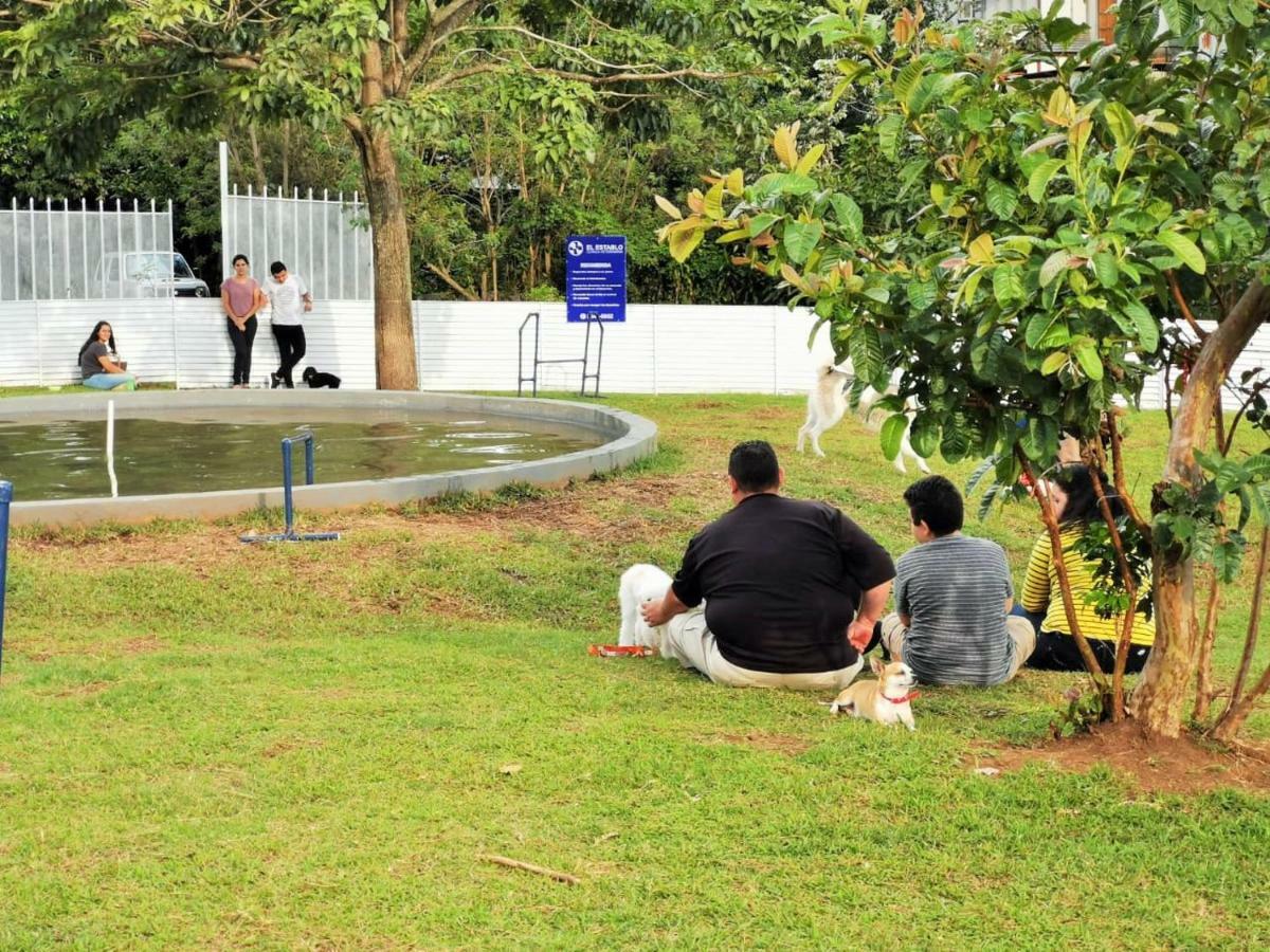 Airport Traveler'S Home Alajuela Exterior foto